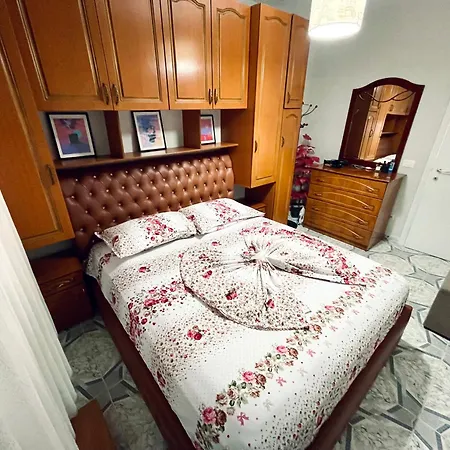 Apartment Near The Beach *